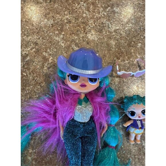 Lol doll winter disco cosmic nova from 2019. - Picture 2 of 4